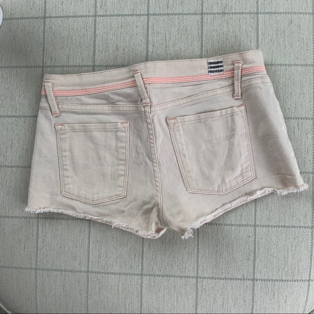 Pink Roxy Shorts - Picture 2 of 4